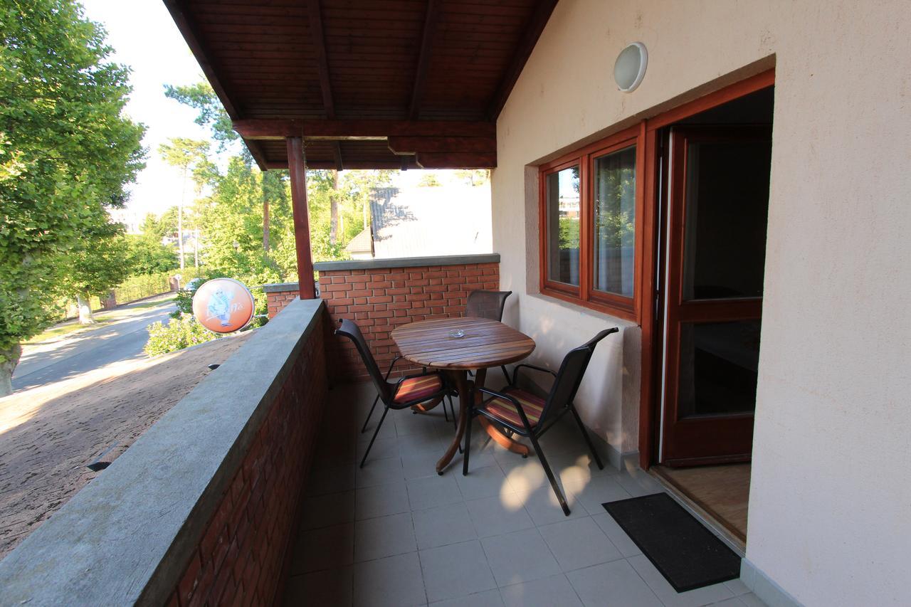 Ariel Apartmanok Siofok Exterior photo