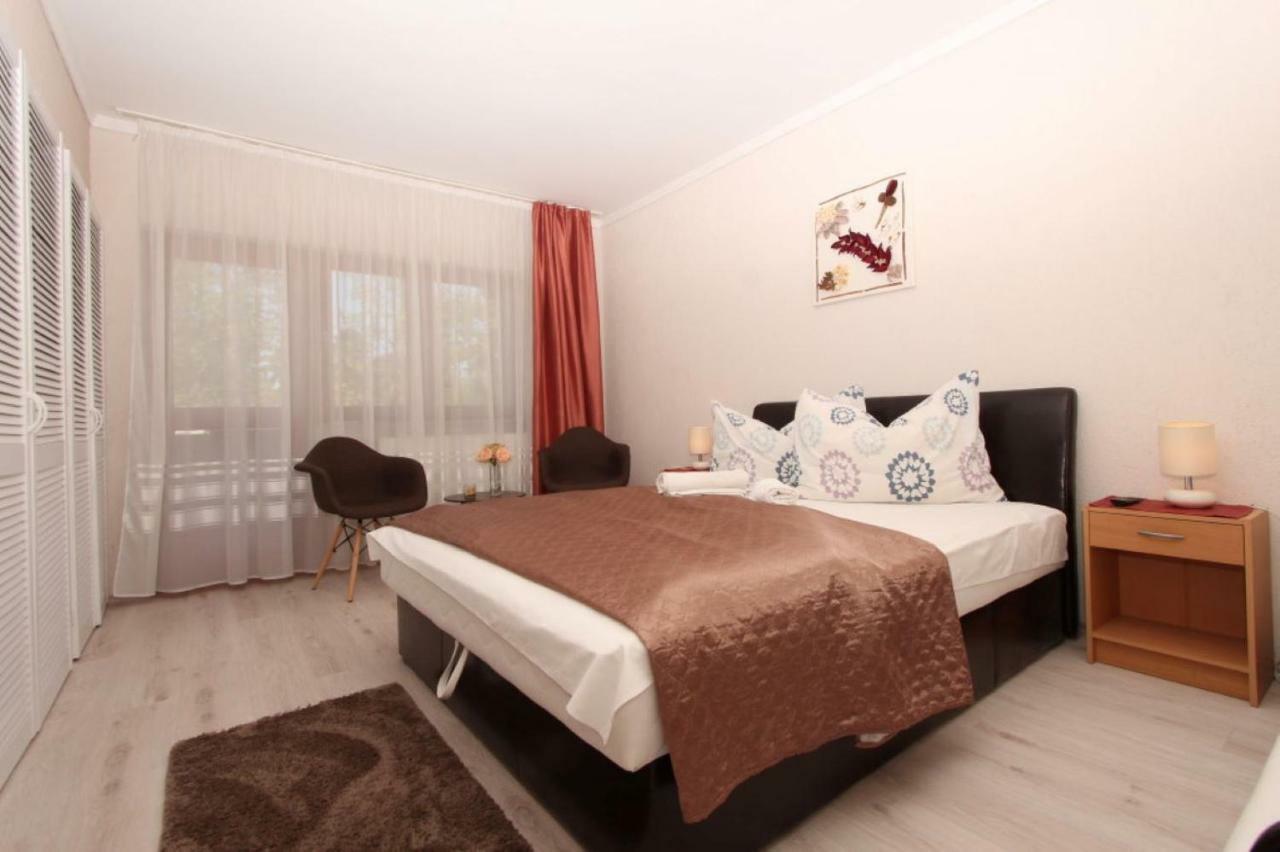 Ariel Apartmanok Siofok Exterior photo